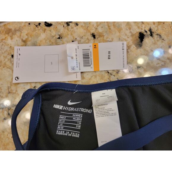 NEW Nike HydraStrong Racerback One-Piece Swimsuit - Picture 4 of 9